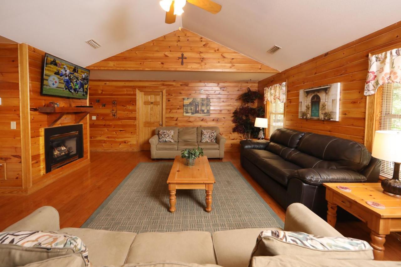 Oak Tree Lodge #3 Pigeon Forge Bagian luar foto